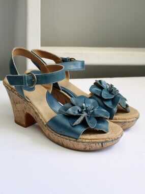BOC Born Concept Blue Leather Flower Cork Platform Chunky Heel Sandals Size 7